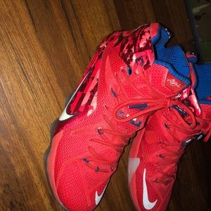 Lebron 12 “Fourth of July”